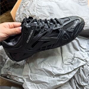 Balenciaga Drive – Black/Black/White – Women’s EU 38 – Brand New